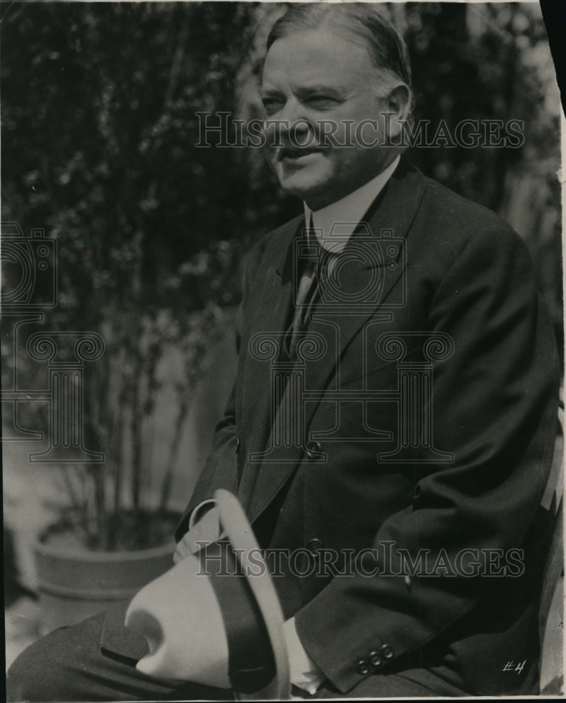 Load image into Gallery viewer, Press Photo President Herbert Hoover - nex85198
