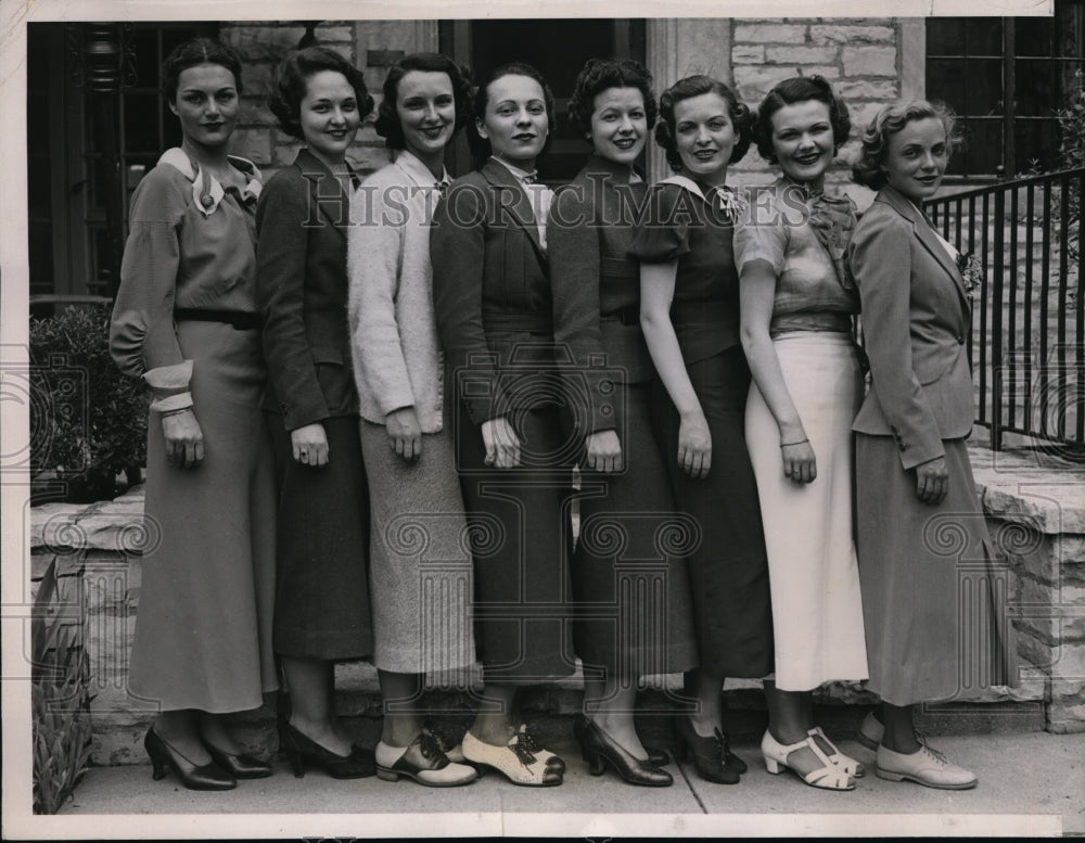 1936 Press Photo NW Univ Evanston Illcoeds Marion MAyer,Jane Phelps - nex85414