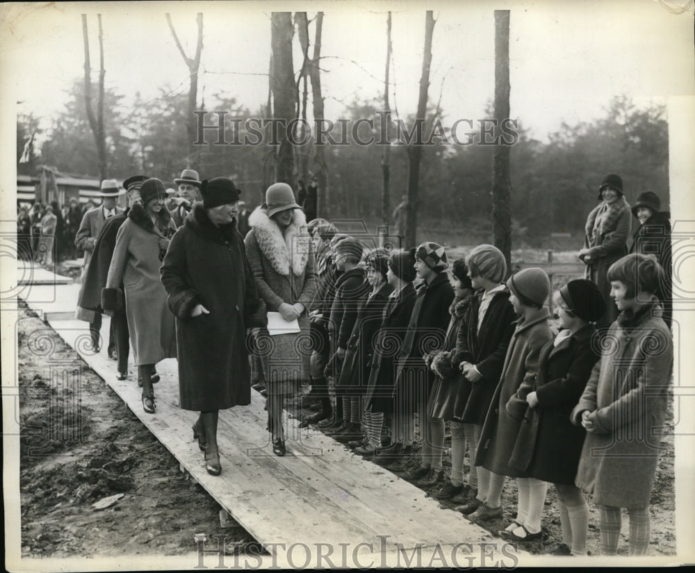 1929 Press Photo 1st Lady Mrs Herbert Hoover &amp; new home for orphans in DC