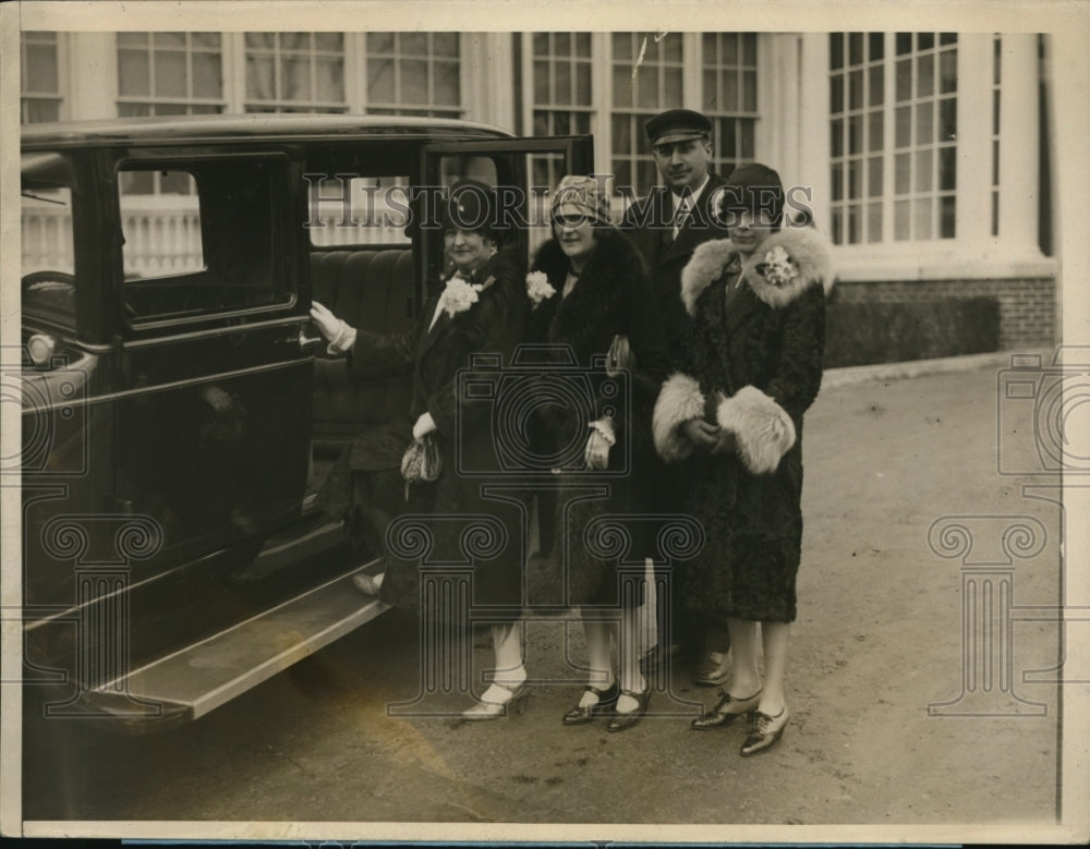 1927 Press Photo Governor of New York Alfred Smith's Wife & Her Friends