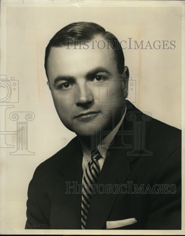 Load image into Gallery viewer, 1955 Press Photo Gerald P Fenton Assistant Advertising Manager EF Hauserman Comp
