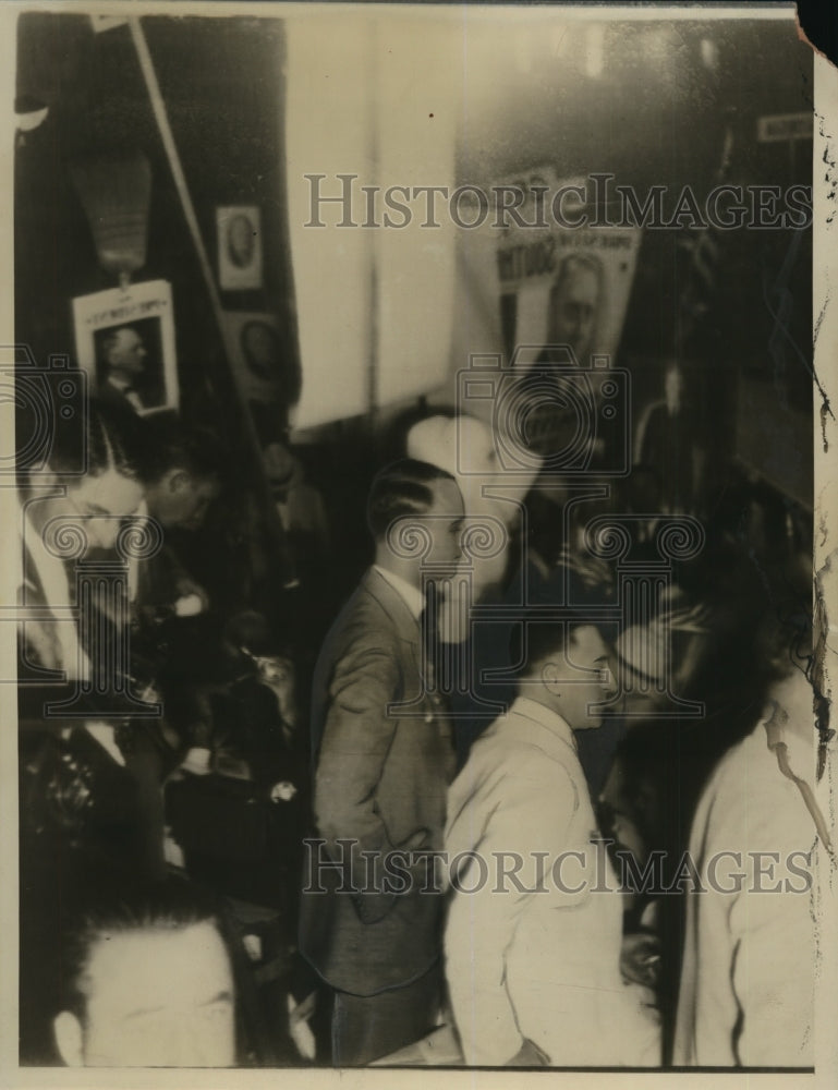 1932 Press Photo James Roosevelt Son of NY Governor Watching Demonstration