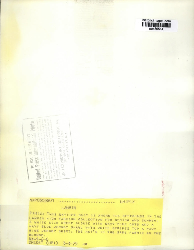 1975 Press Photo Daytime Suit by Lanvin High Fashion Collection Silk Crepe Blous