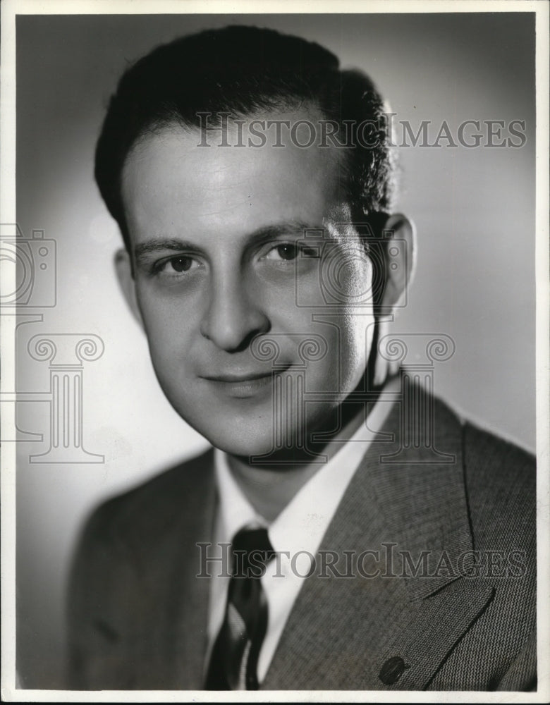 1944 Press Photo Barry Wood Singer - nex86608