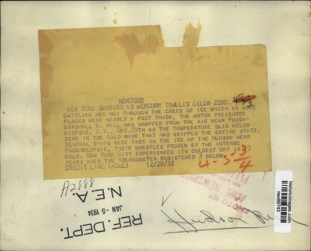 1933 Press Photo Aerial View of Marshall B Hill Freighter in Icy Hudson River