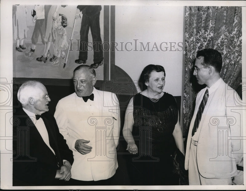 Load image into Gallery viewer, 1938 Press Photo Secretary of Labor Frances Perkins 3rd Annv Social Security Act
