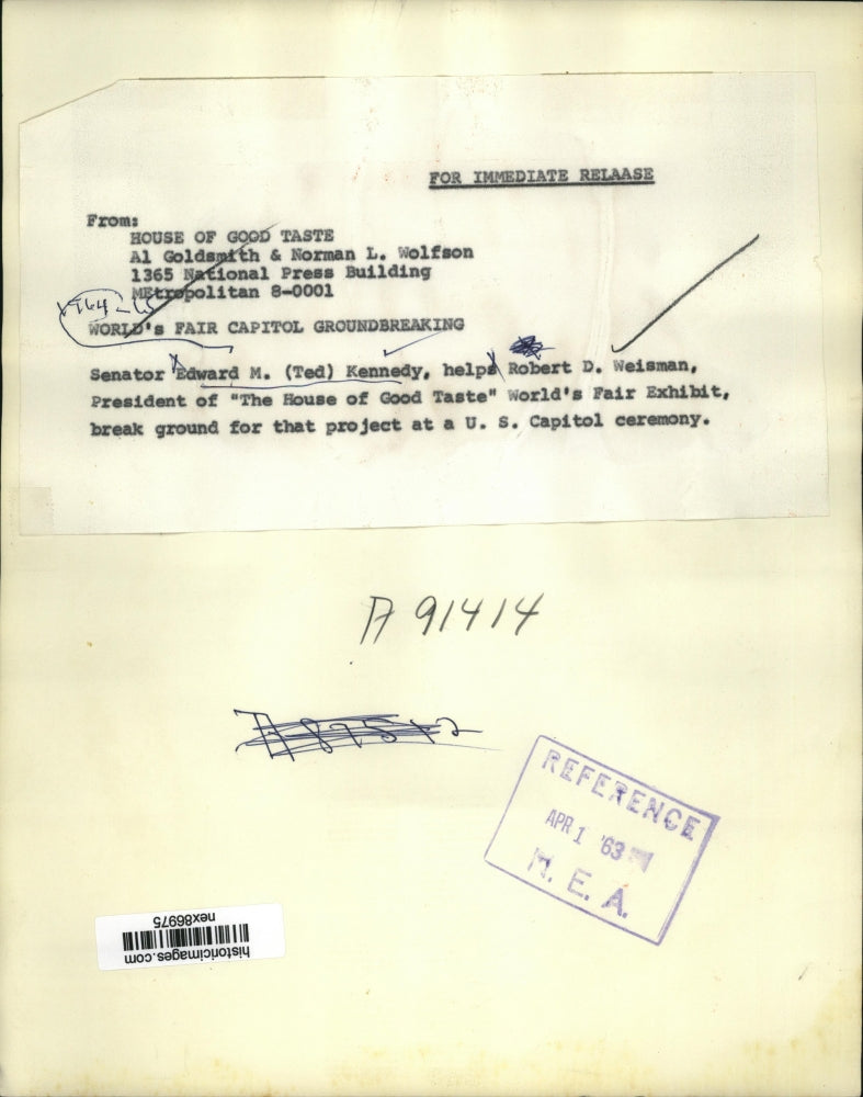 1963 Press Photo Edward Kennedy Robert Weisman House of Good Taste Worlds Fair