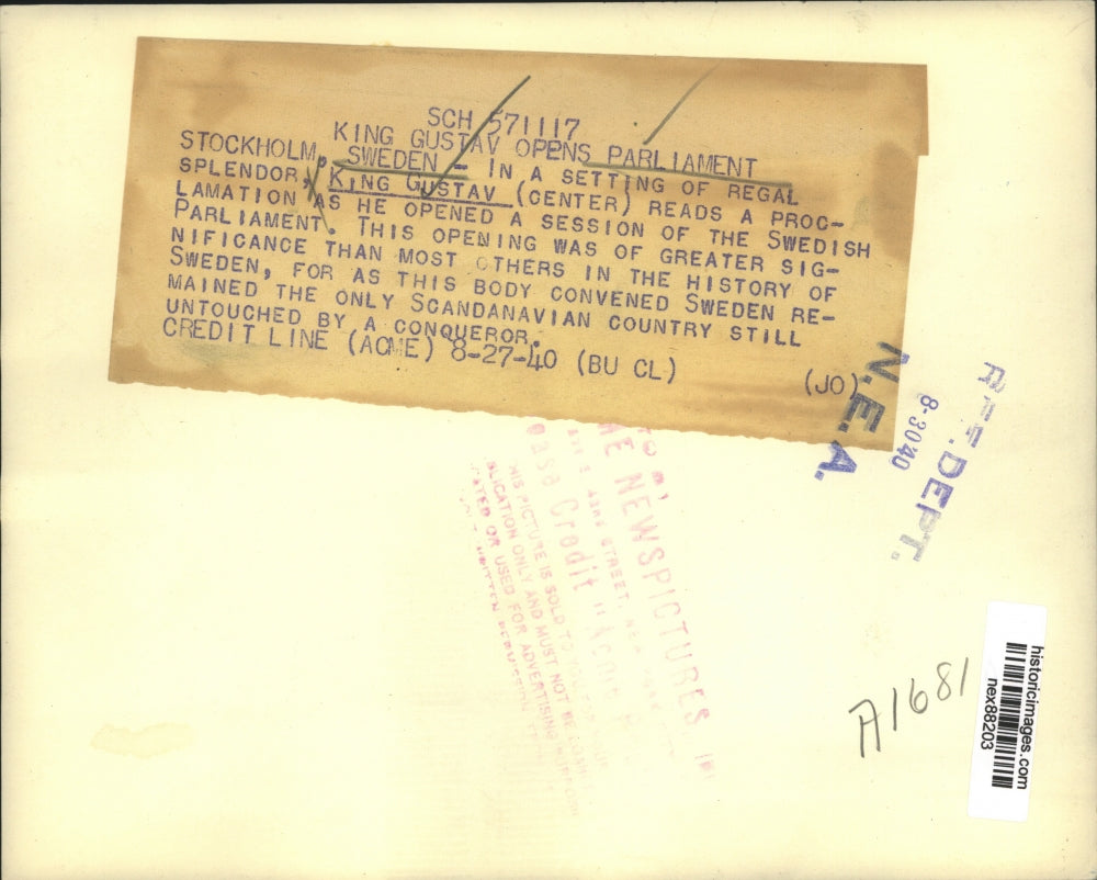 1940 Press Photo King Gustav of Sweden Opening Parliament in Regal Splendor