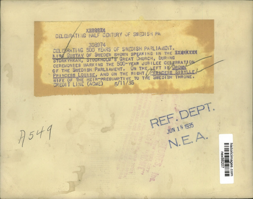 1935 Press Photo King Gustav of Sweden Speaking Storkyrkan Stockholms Church