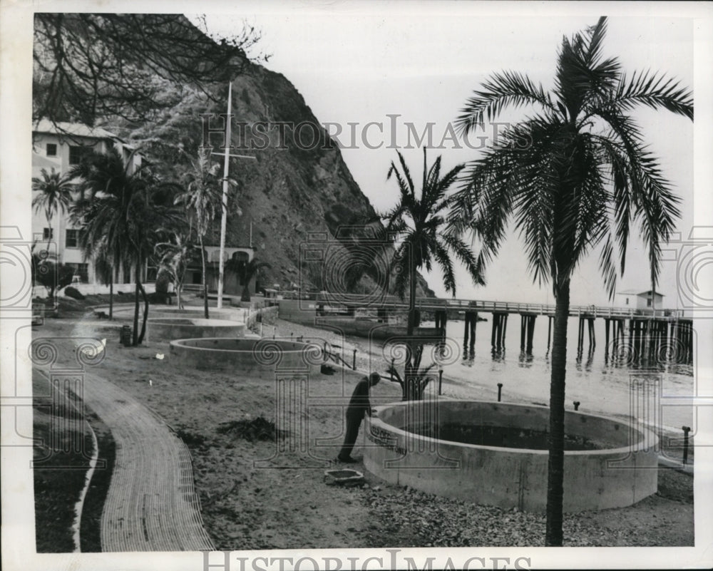 1946 Press Photo St Catherine Beach, Catherine Hotel on Santa Cantalina Island- Historic Images