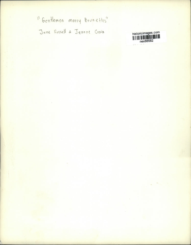 1955 Press Photo Jane Russell and Jeanne Crain in Gentlemen Marry Brunettes