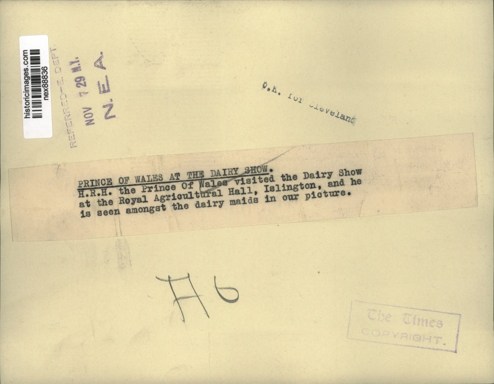 1929 Press Photo HRH the Prince of Wales Visits Dairy Show Royal Agricultural Ha