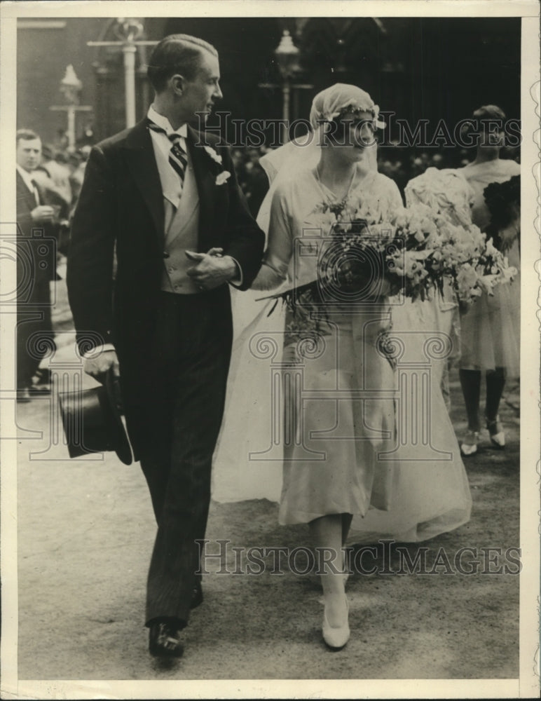 1929 Press Photo Marcells Duggan Marries Edward Dennis Rice Leaving St Margarets