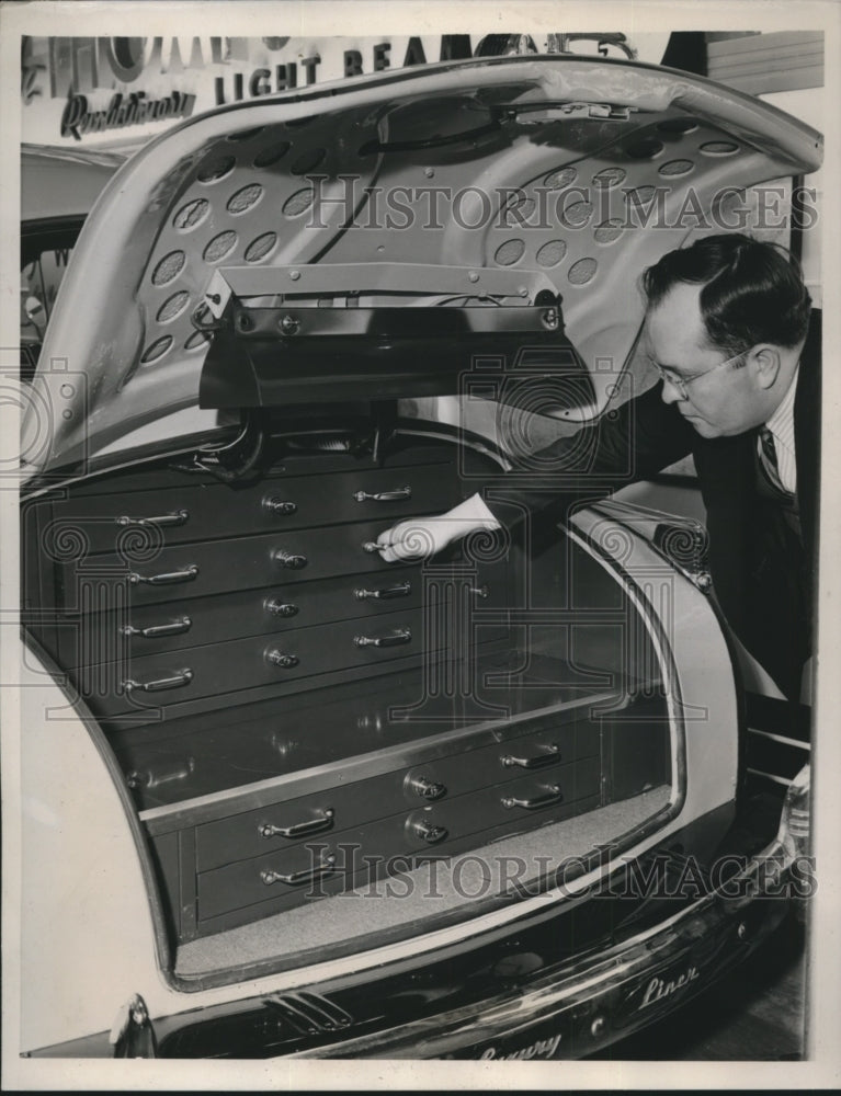 Load image into Gallery viewer, 1940 Press Photo Built in Cabinet in Trunk Compartment of Auto Aids Salesman
