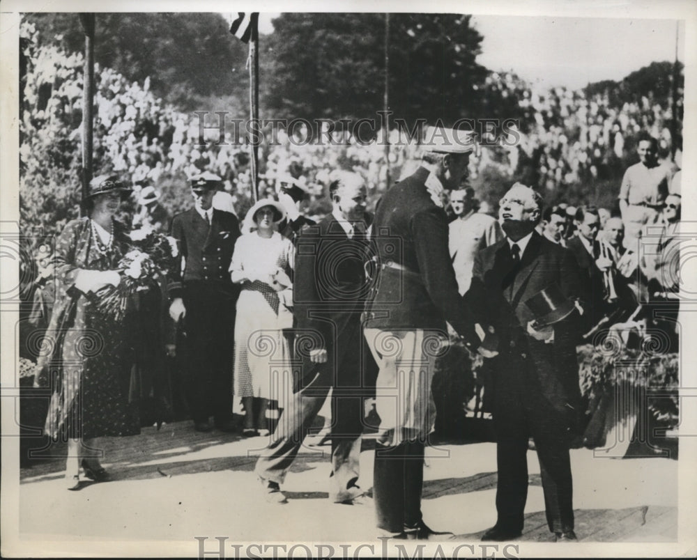 1934 Press Photo King Christian of Denmark & Mr John Christiansen
