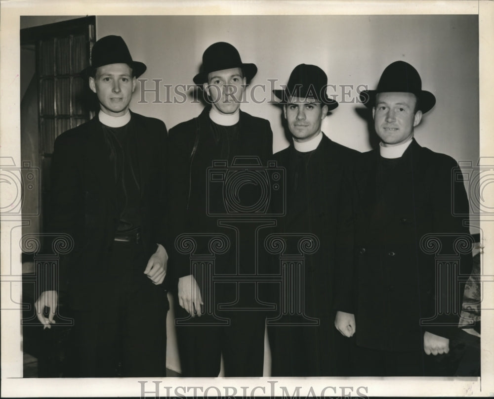 1940 Press Photo Reverend's Shekleton, Connor, Birch, Hayden Attend School Rome