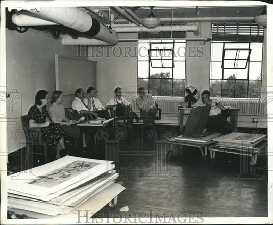 1939 Press Photo Formal Judging of Forty Eight State Competition at Post Office