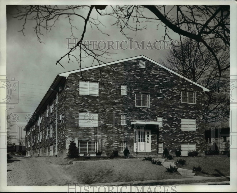 1968 Press Photo Low Income Apartment Building in Elizabeth New Jersey