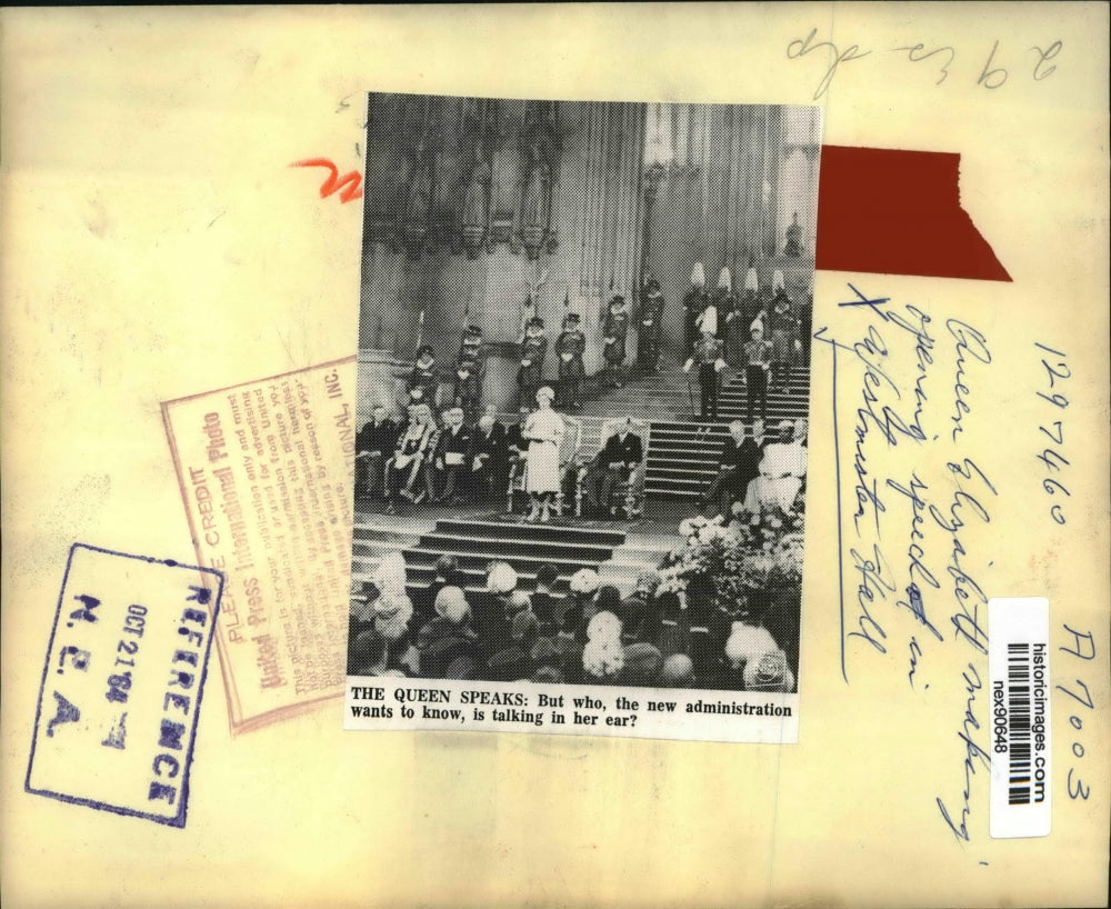 1964 Press Photo Queen Elizabeth Speaks at Westminster Hall - nex90648