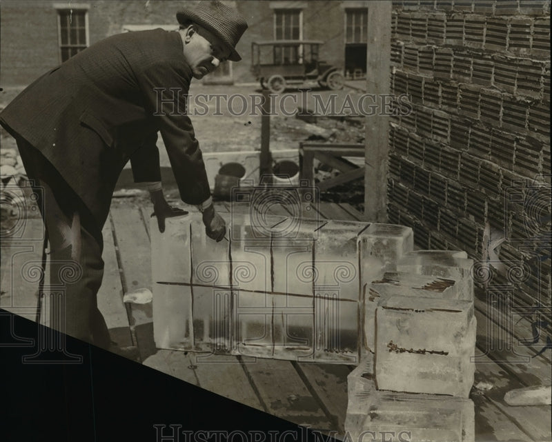 Load image into Gallery viewer, 1921 Press Photo Inventor MJ Uline of Uline Ice Marking Machine
