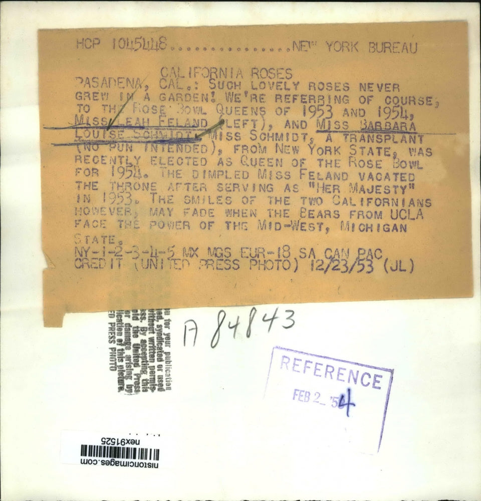 1953 Press Photo Leah Feland & Barbara Louise Schimdt Rose Bowl Queens