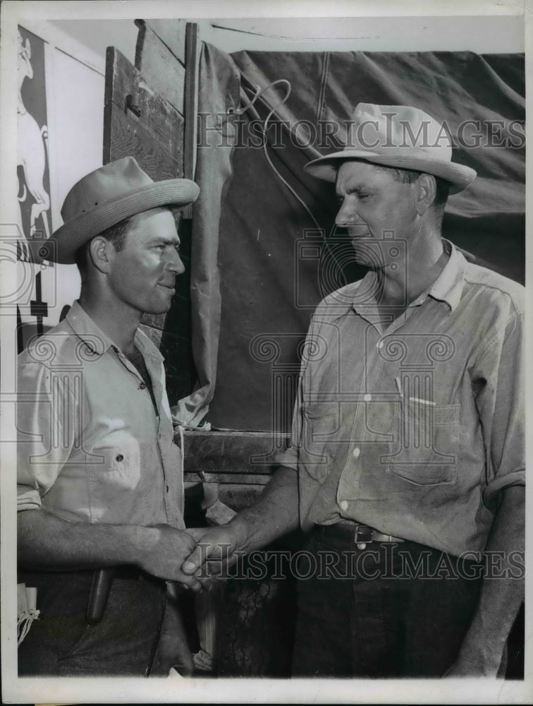 Load image into Gallery viewer, 1947 Press Photo Glenn Meffert &amp; Herman Heberer Winner Plowing Contest Illinois
