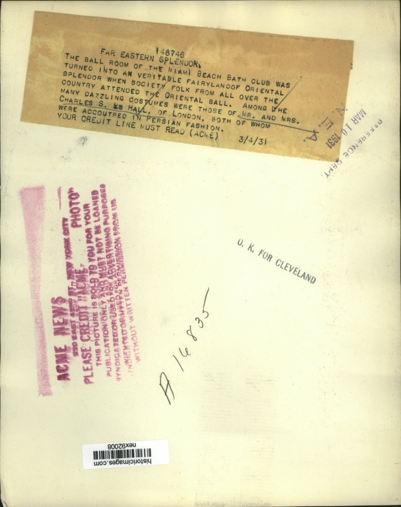 1931 Press Photo Mr & Mrs Charles S Hall at Fairyland of Oriental in Miami