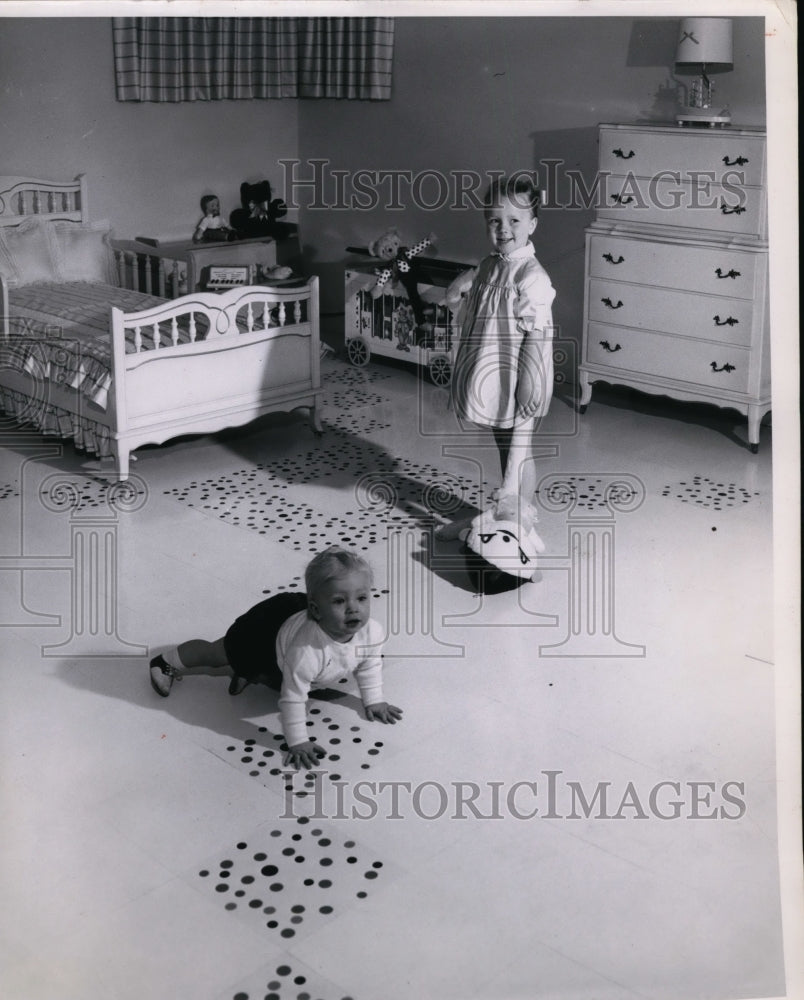 1958 Press Photo Nursery with Floor of White Vinyl Tile