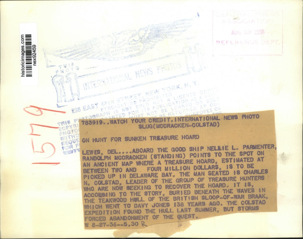 1934 Press Photo Aboard Ship Nellie L Parmenter is Randolph McCracken with Map