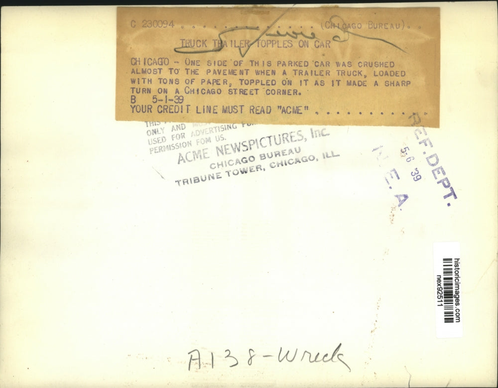 1939 Press Photo Parked Car Crushed by a Trailer Truck Loaded with Paper Chicago