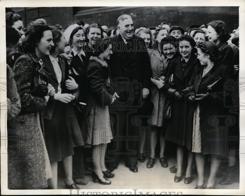 1941 Press Photo RG Menzies Australian Premier Visits Munitions Factory England