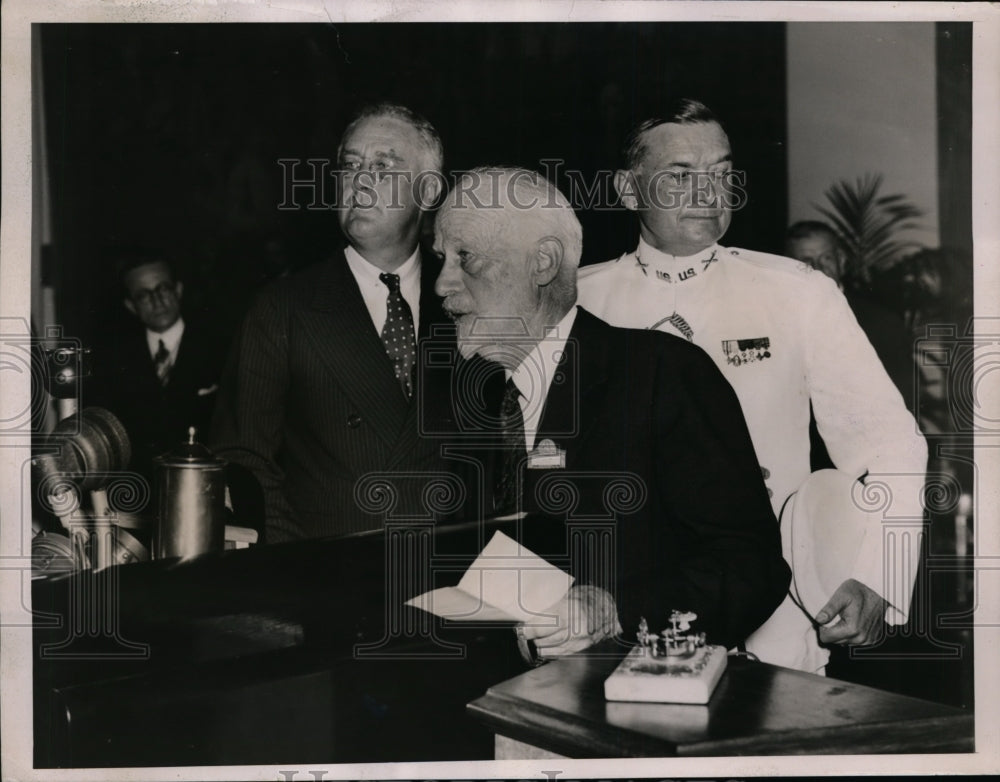 1936 Press Photo President Franklin D Roosevelt , Colonel Watson at Conference