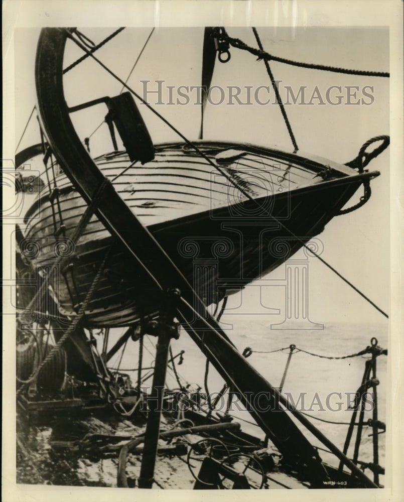 1942 Press Photo Royal Canadian Naval Unit Battled Storms North Atlantic