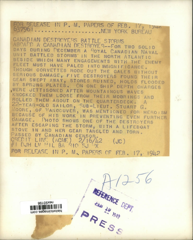 1942 Press Photo Royal Canadian Naval Unit Battled Storms North Atlantic