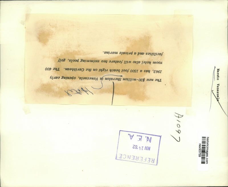 Load image into Gallery viewer, 1962 Press Photo Sheraton Hotel in Venezuela on Caribbean Beach - nex93759
