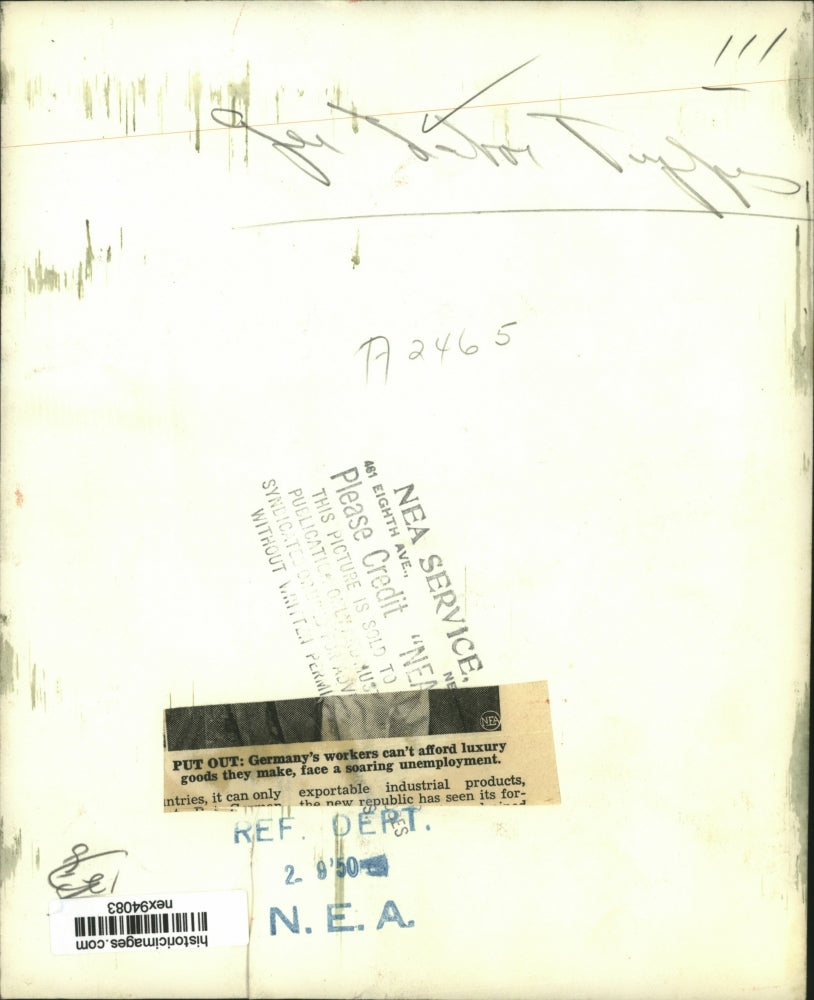 1950 Press Photo Germany's Workers Can't Afford Luxury Goods Face Unemployment