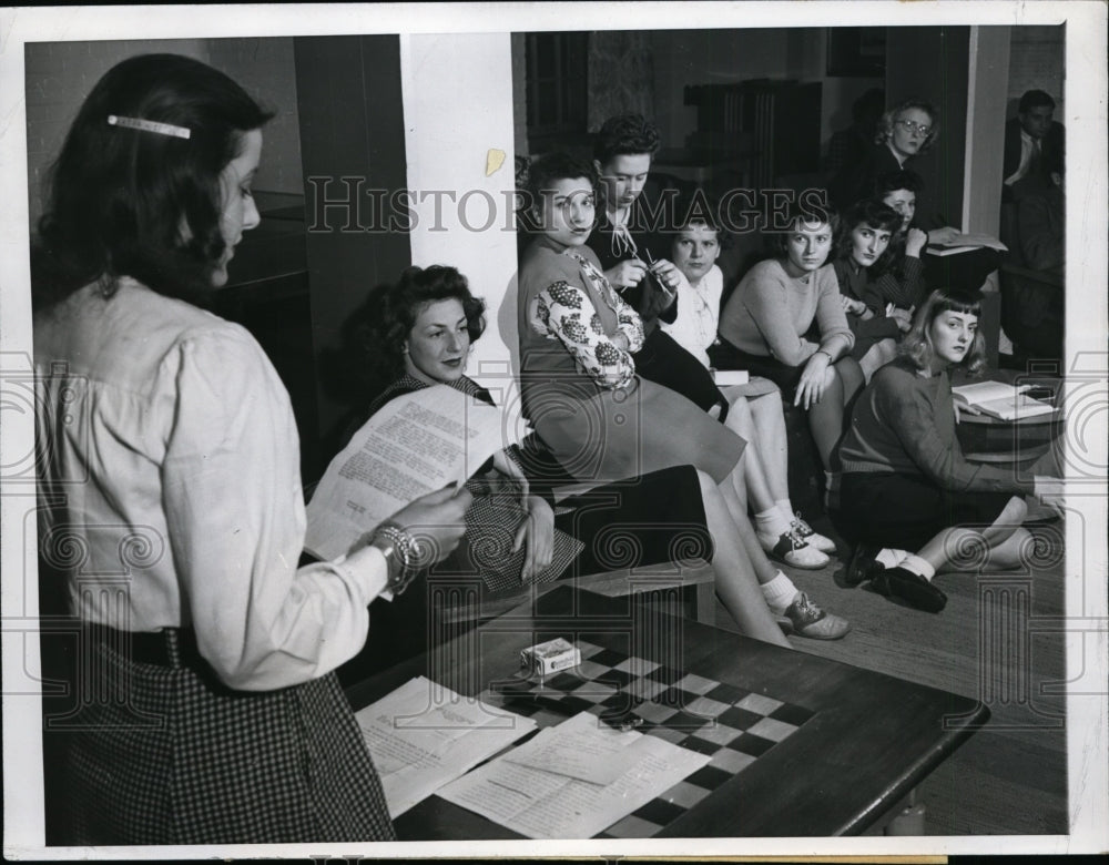 1946 Press Photo Womens Student Government Assoc at University of Wisconsin