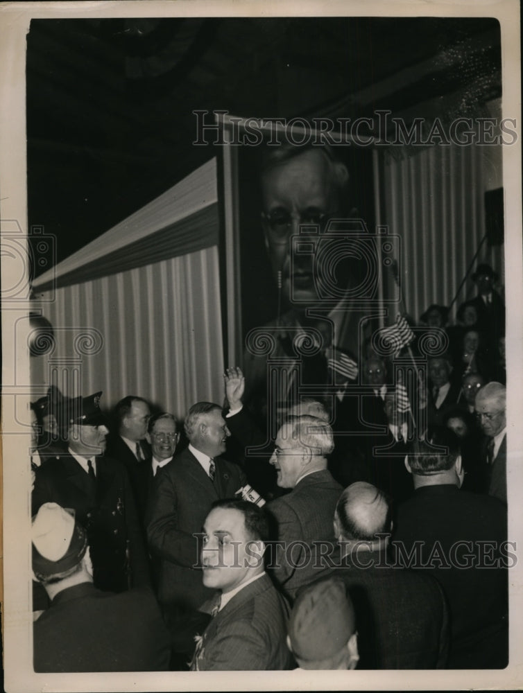 1936 Press Photo Governor Alf Landon with His Supporters