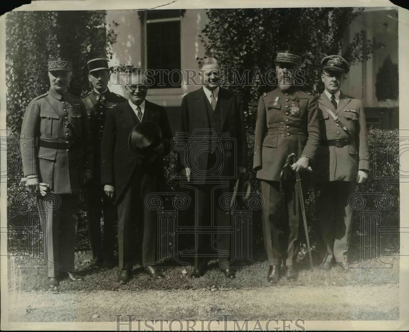 Load image into Gallery viewer, 1930 Press Photo General Henri Joseph Gouraud Greeted by President Hoover
