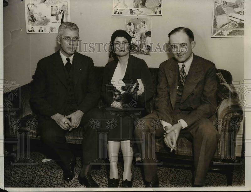 Load image into Gallery viewer, 1931 Press Photo ANPA Convention in Pennsylvania FE Tripp, Mrs Carpenter
