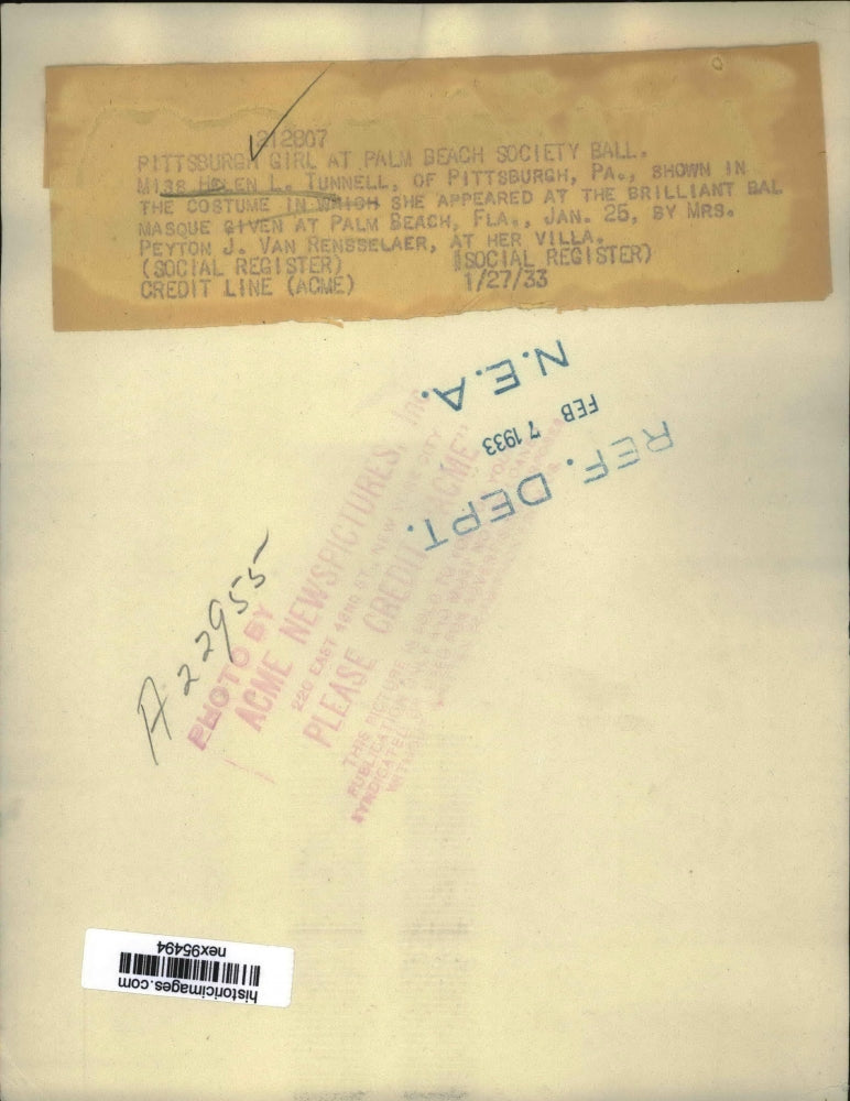 1933 Press Photo Helen L Tummell at Masque Party in Palm Beach Florida