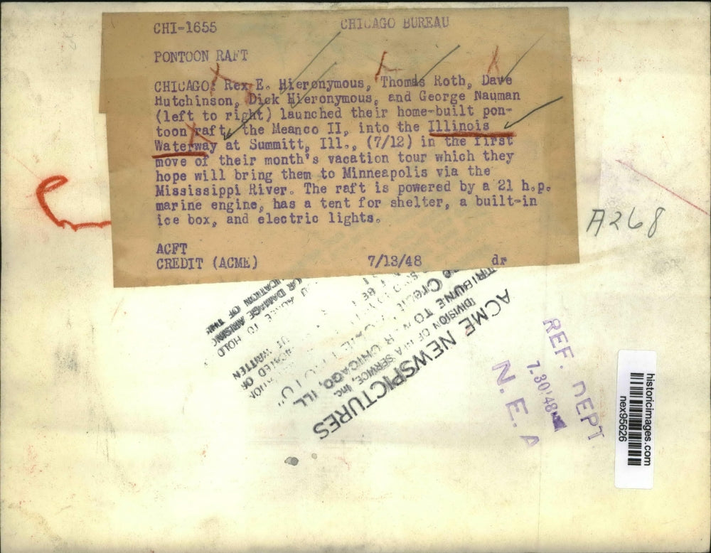 1948 Press Photo Chicago Men Build Homemade Pontoon Raft Meanco II Chicago IL