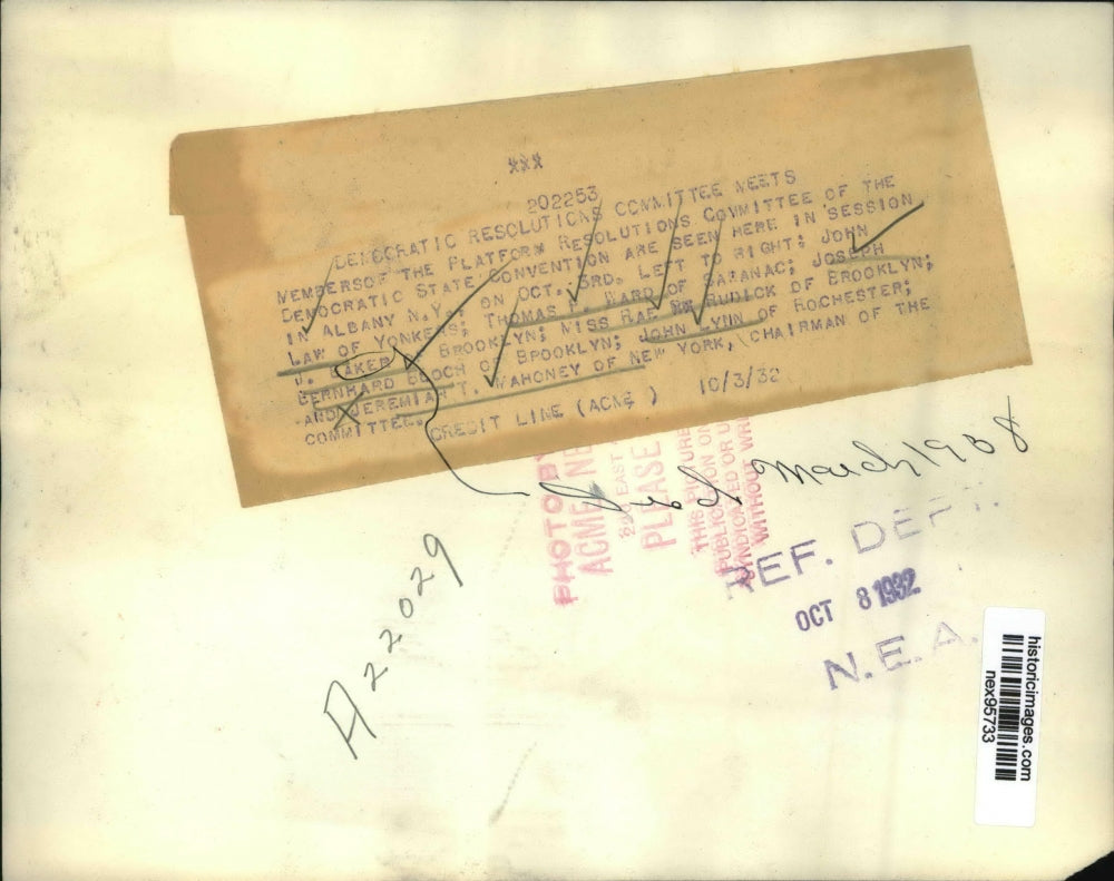 1932 Press Photo Members of Democratic Resolution Committee Meet