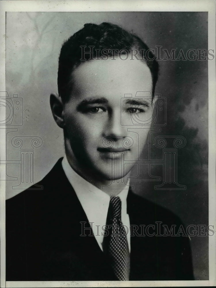 1936 Press Photo Robert Leake at Age 18 - nex96116
