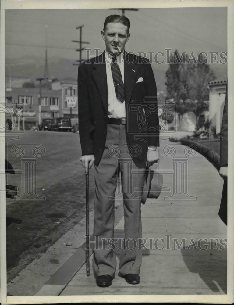 1938 Press Photo Morgan M Hiley WPA Crossing Guard at Beverly Hills Court