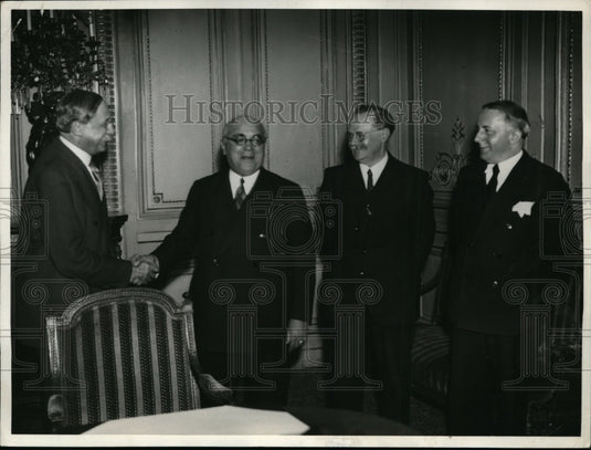 1936 Press Photo Premier Leon Blum Takes Office in France A Sarraut R Salengro
