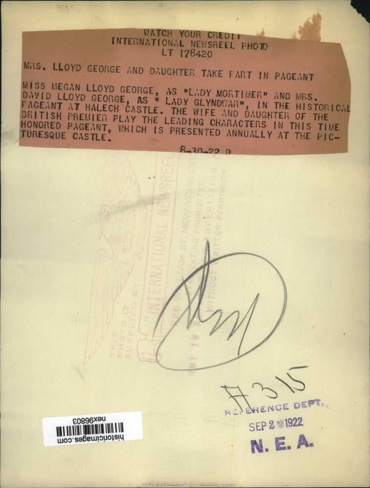 1922 Press Photo Miss Megan Lloyd George & Mrs David Lloyd George at Pageant