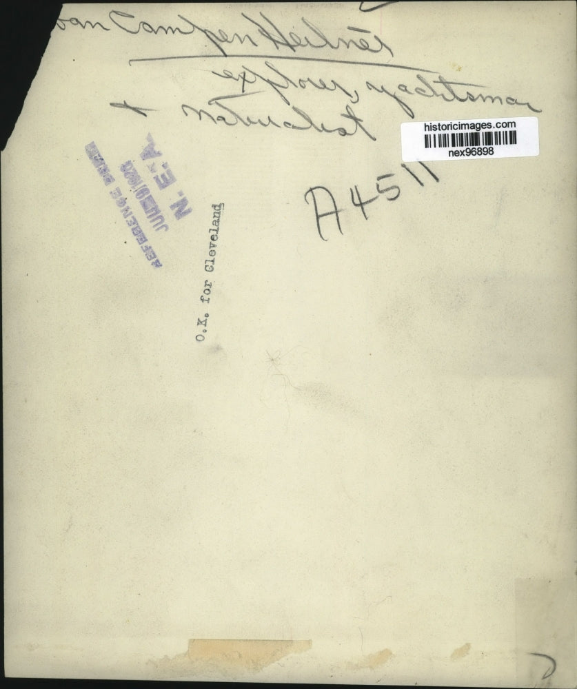 1926 Press Photo Camper Helmet Explorer, Naturalist & Yachtsman - nex96898