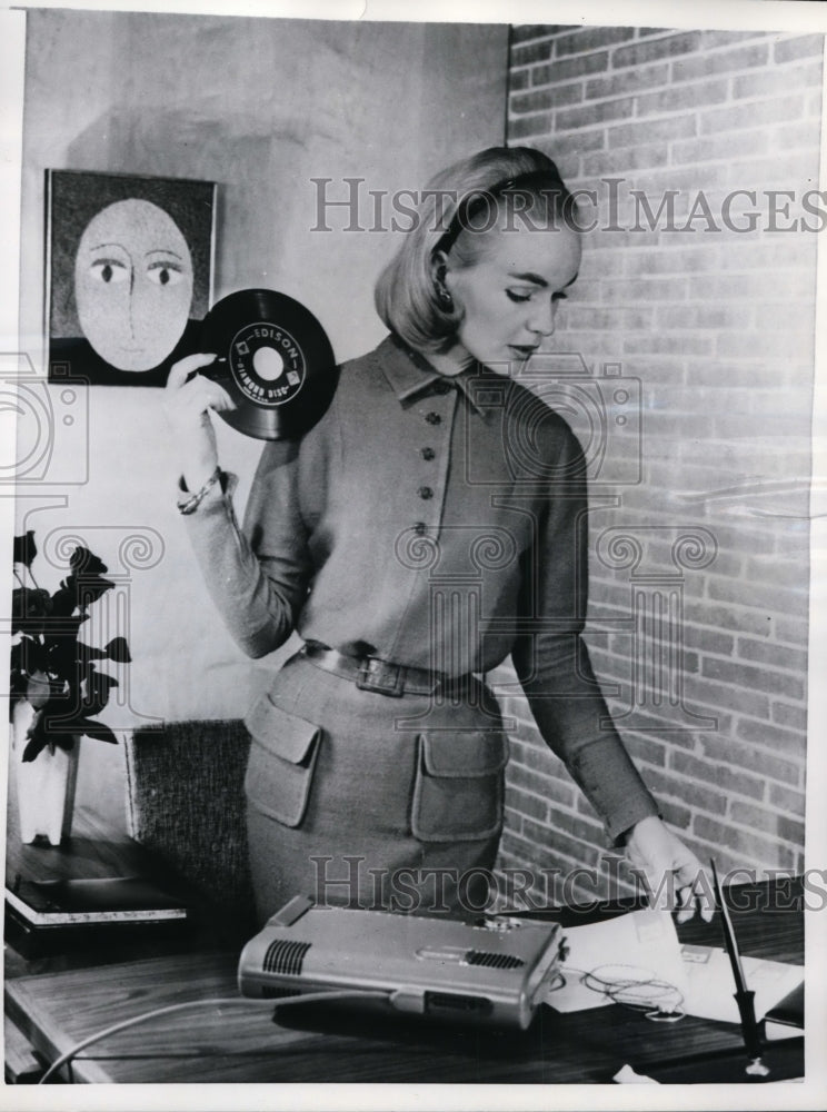 Load image into Gallery viewer, 1956 Press Photo Anne Klein's Trim Shirtwaist Dress in Jersey Fabric
