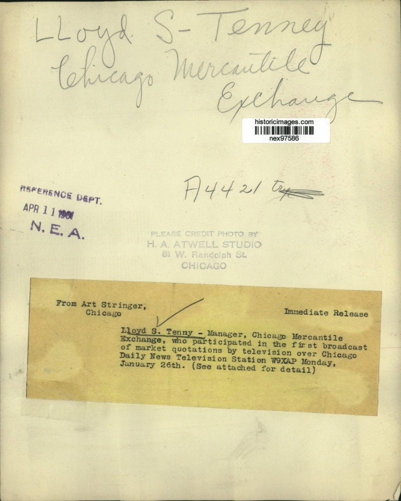 1950 Press Photo Lloyd S Tenny Chicago Mercantile Exchange Market Quotes W9XAP